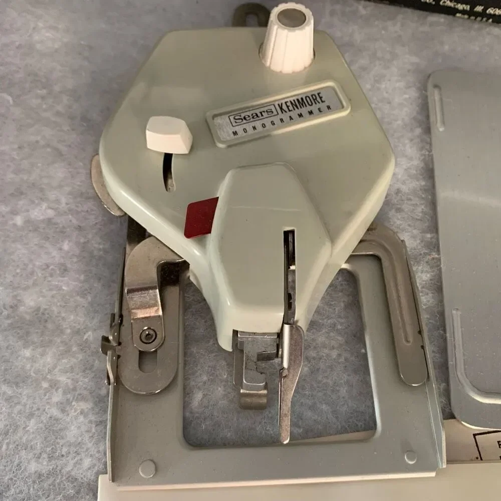 Sears Kenmore Monogrammer Model 20-6771 - Picture 6 of 9